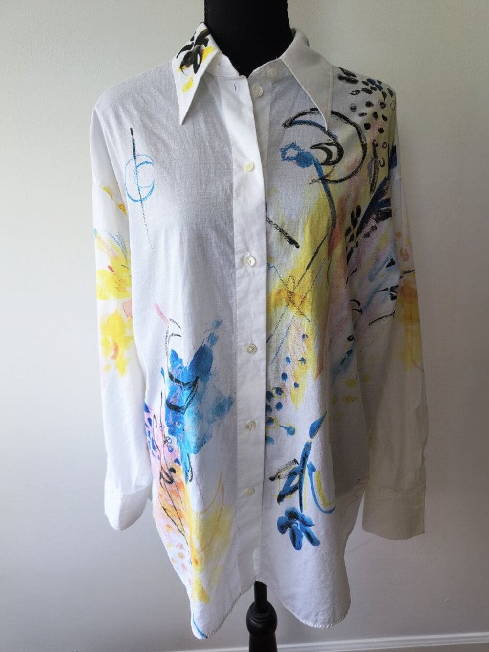 Aritizia Babaton Oversized Abstract Art Paint Printed Shirt Lightweight Coverup